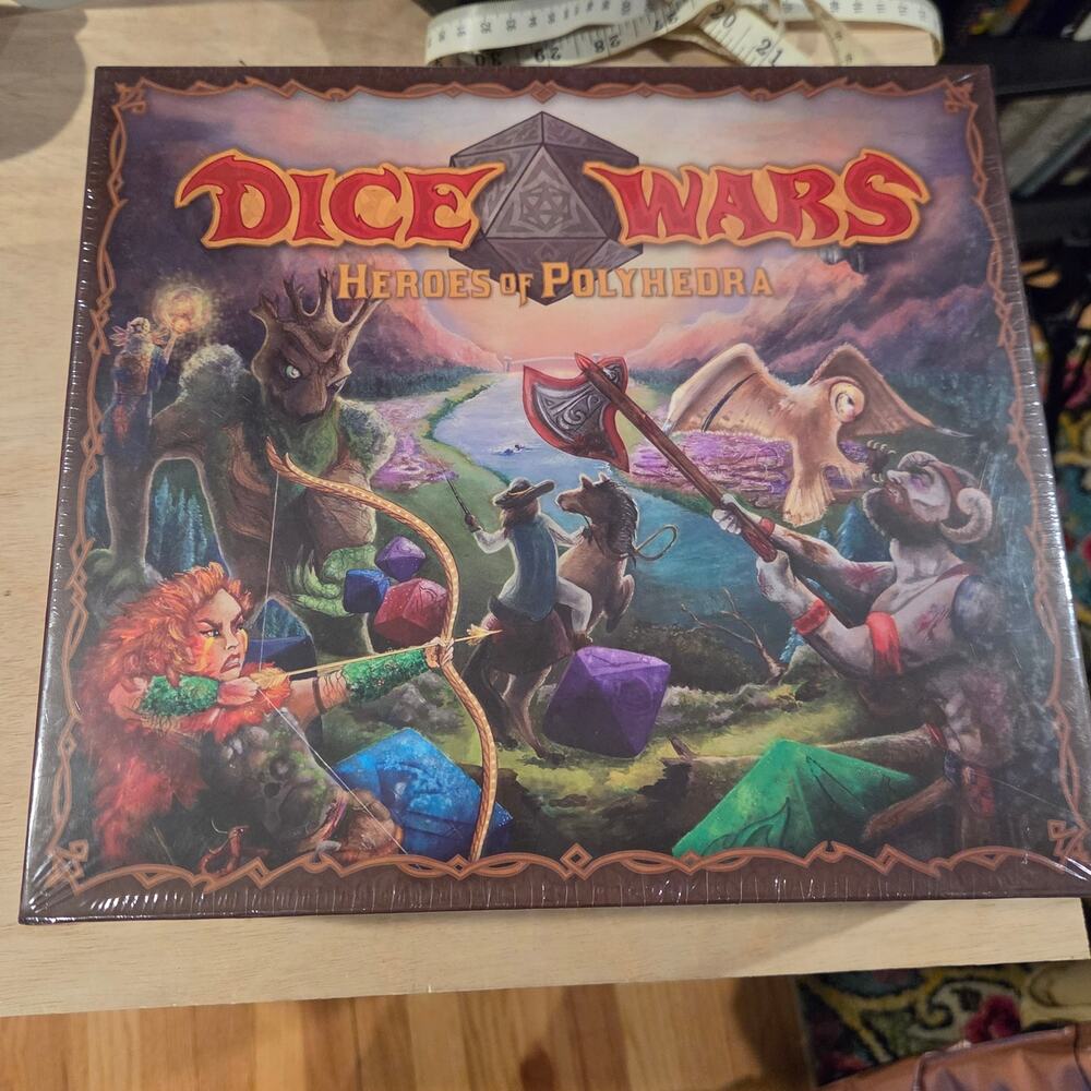 NIB Dice Wars: Heroes of Polyhedra game published by Wiz Dice